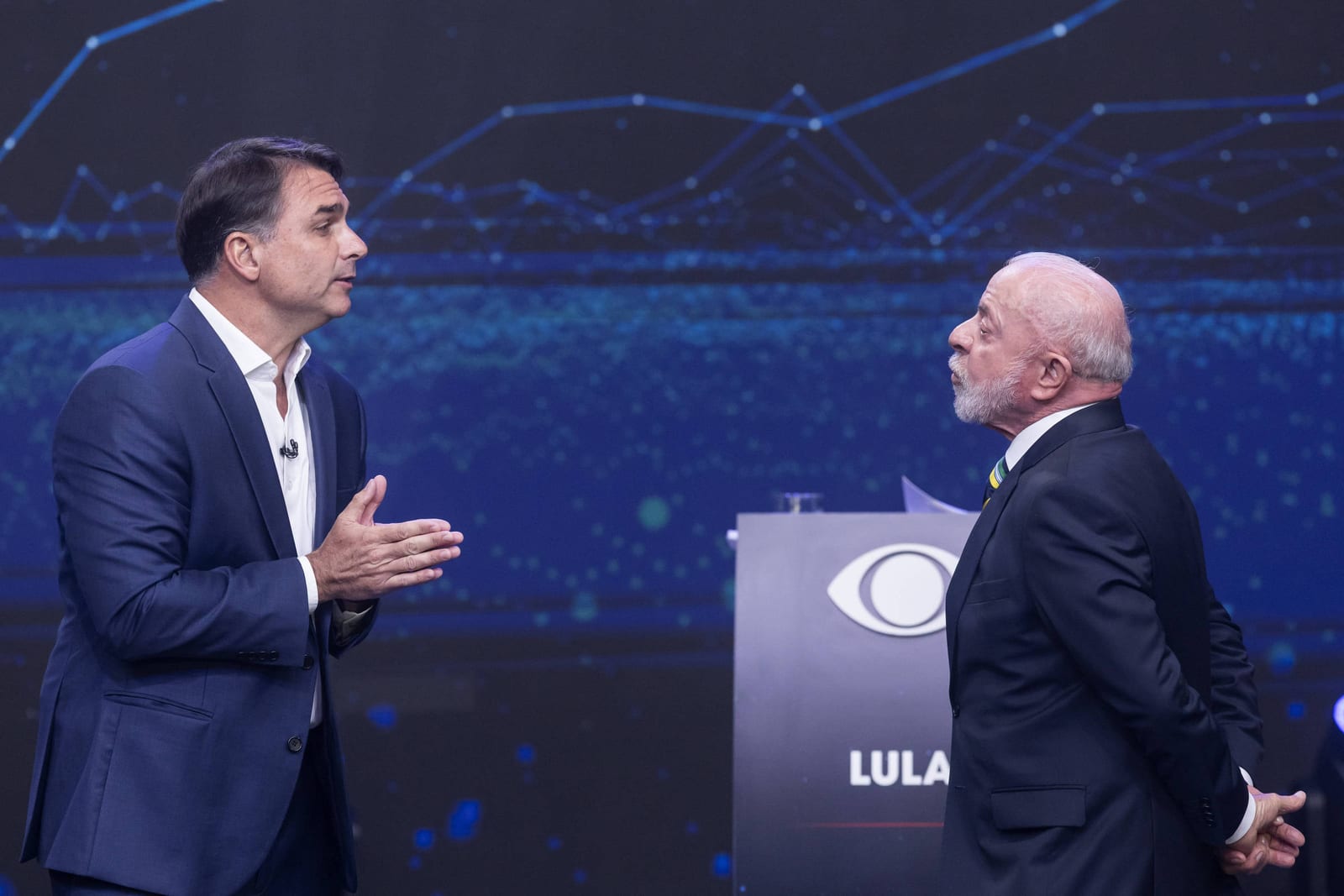 Lula ou Flávio? Personalidades declaram seus votos; veja escolhas