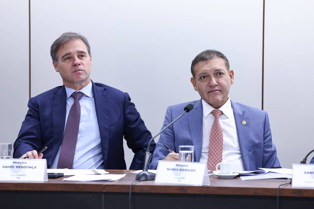 Kassio e Mendonça se reúnem com Meta após polêmicas sobre canais e IA que favorece Flávio
