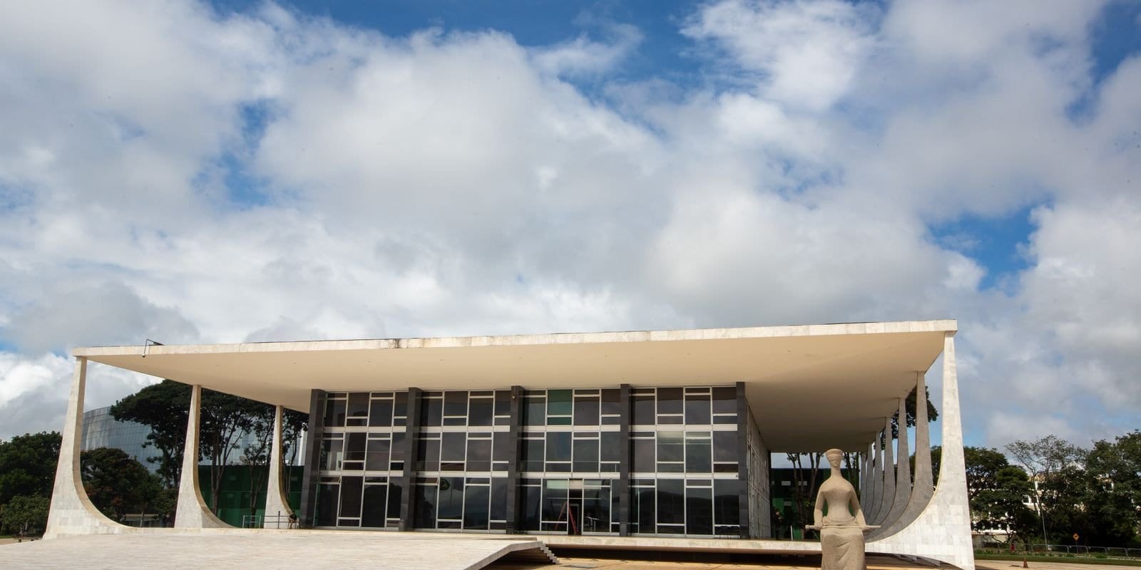 STF Define Novo Marco Fiscal: Créditos Presumidos de ICMS Fora da Base de Cálculo de PIS/Cofins