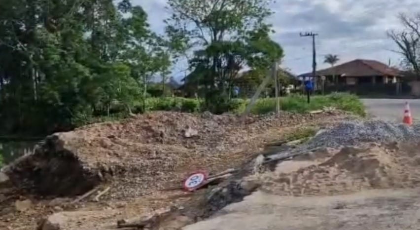 Ponte do Campestre em Tubarão recebe nova etapa de concretagem