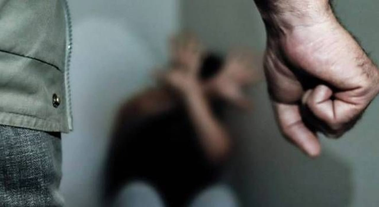 Agressores deverão ressarcir despesas públicas, propõe PL 15.481/2026