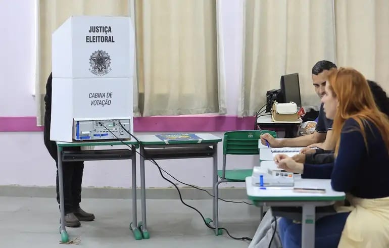 Horário de votação ampliado será apenas onde urnas não foram fechadas