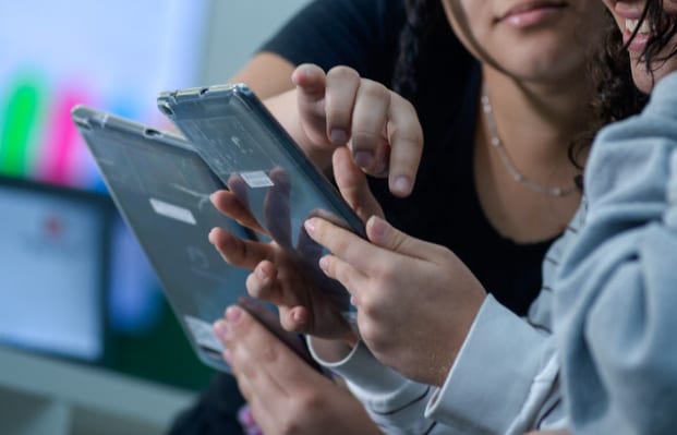 Governo de SP vai entregar 9.022 tablets a 169 escolas do Alto Tietê