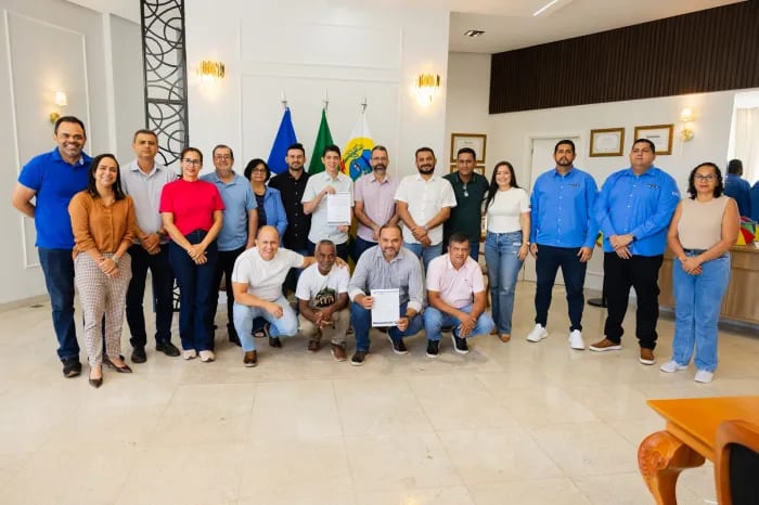 Com investimento de R$ 36 milhões, prefeito Celso Morais autoriza obras de pavimentação e drenagem em 72 trechos de Para