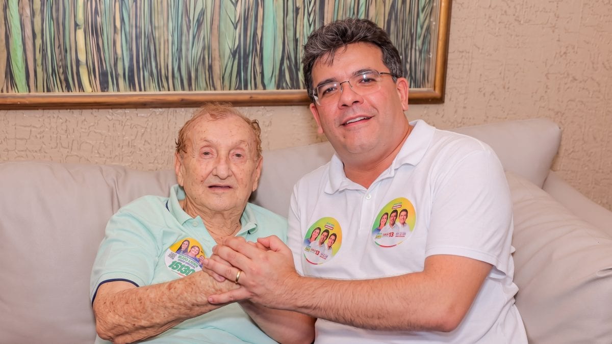 Fonteles sela aliança com Mão Santa para reeleição