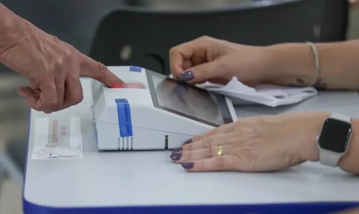 No DF, urnas fecham antes de informação sobre prorrogação chegar