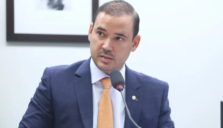 Vicentinho Júnior é citado entre deputados investigados na Operação Overclean