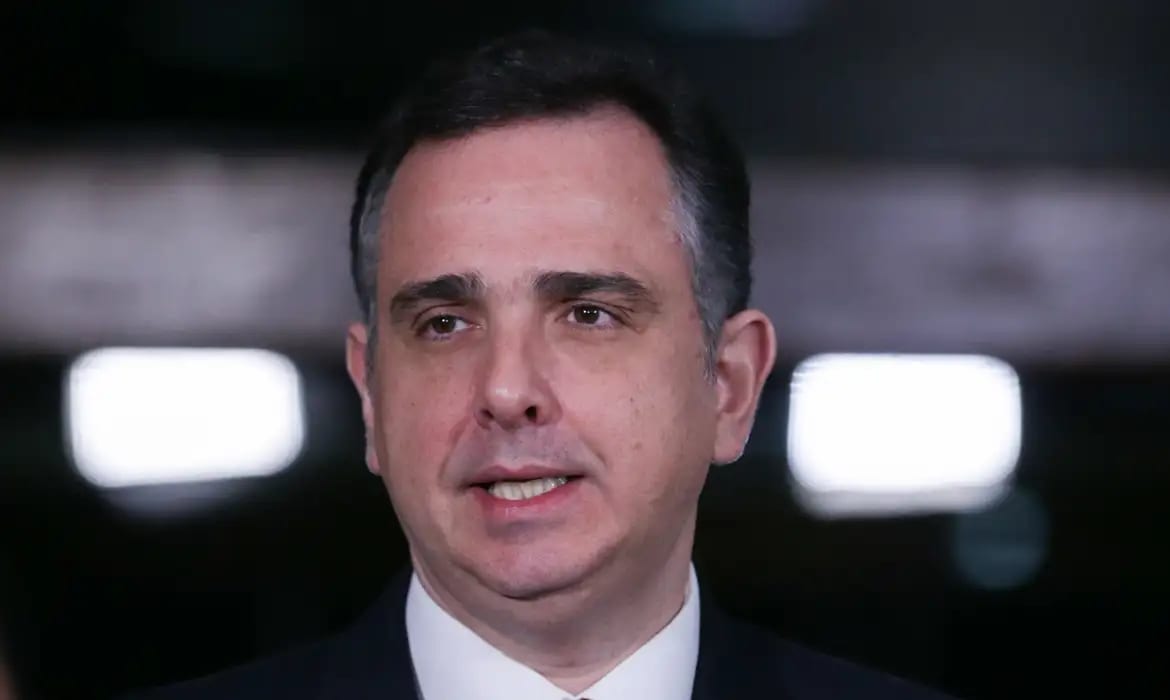 Senado aprova urgência para votar indicação de Rodrigo Pacheco ao TCU