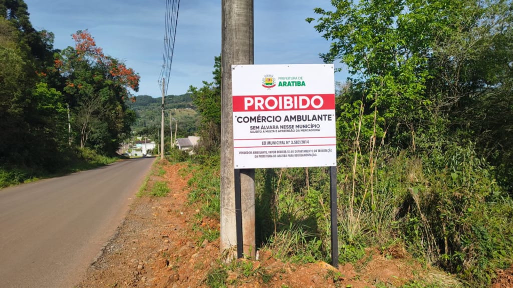 Aratiba instala placas nos acessos para coibir comércio ambulante irregular