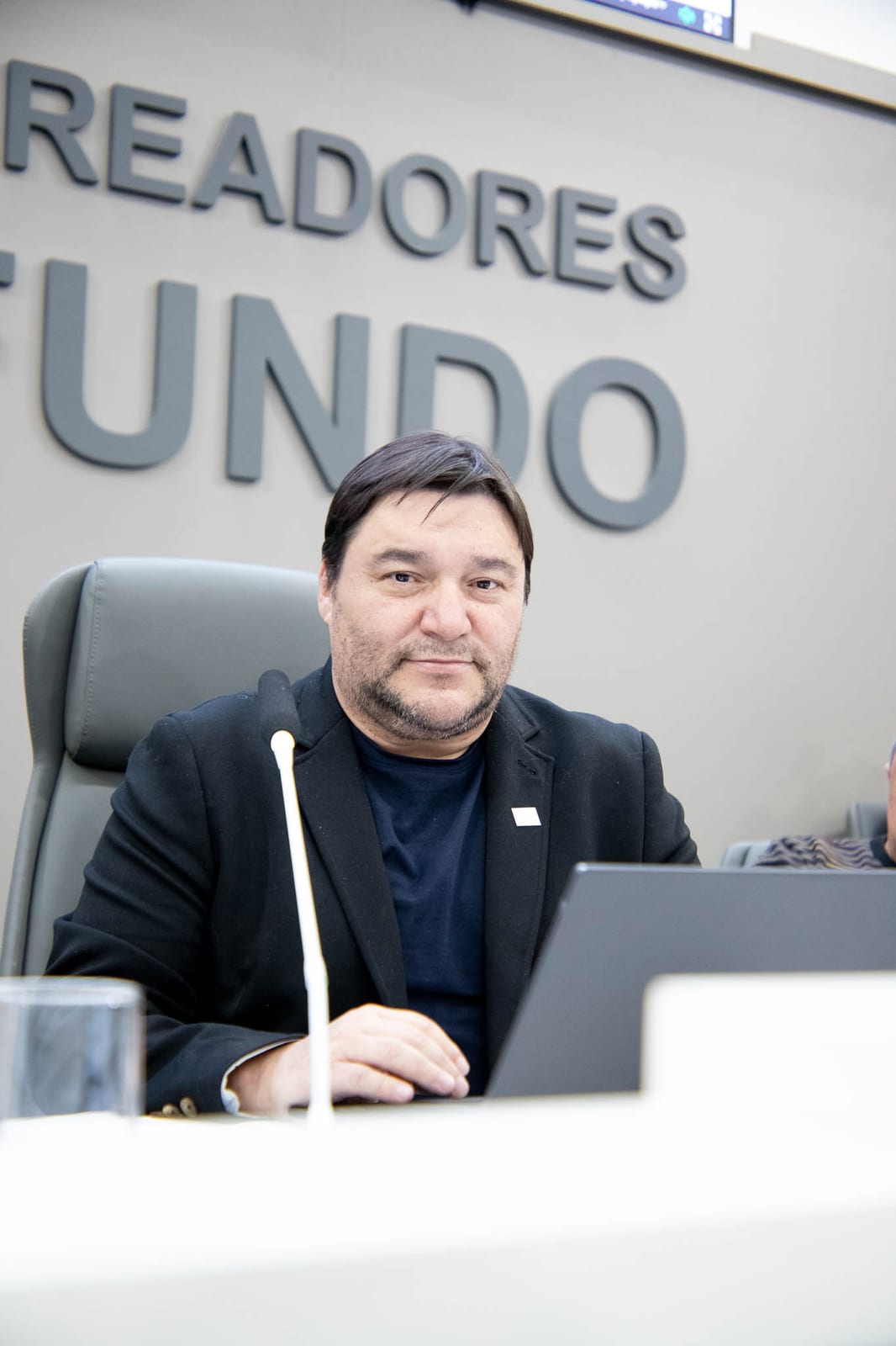 Vereador Luizinho Valendorf sugere ao Poder Executivo que pague adicional de insalubridade aos atendentes da área da saú