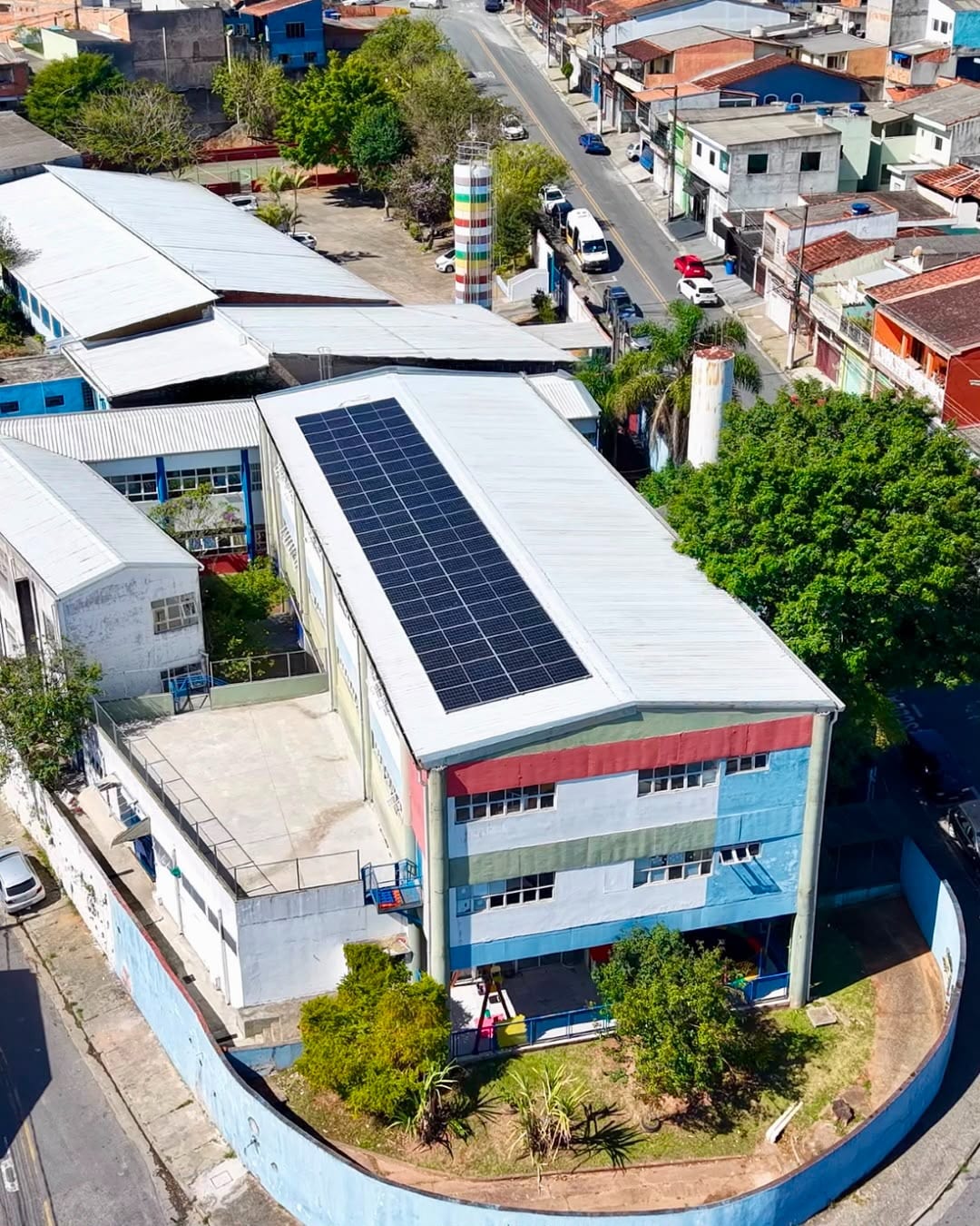Mauá instala painéis solares em oito escolas com investimento de R$ 3,2 milhões