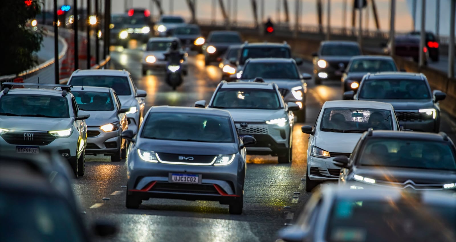 Projeto quer elevar para 120 pontos teto de suspensão da CNH para motoristas com EAR
