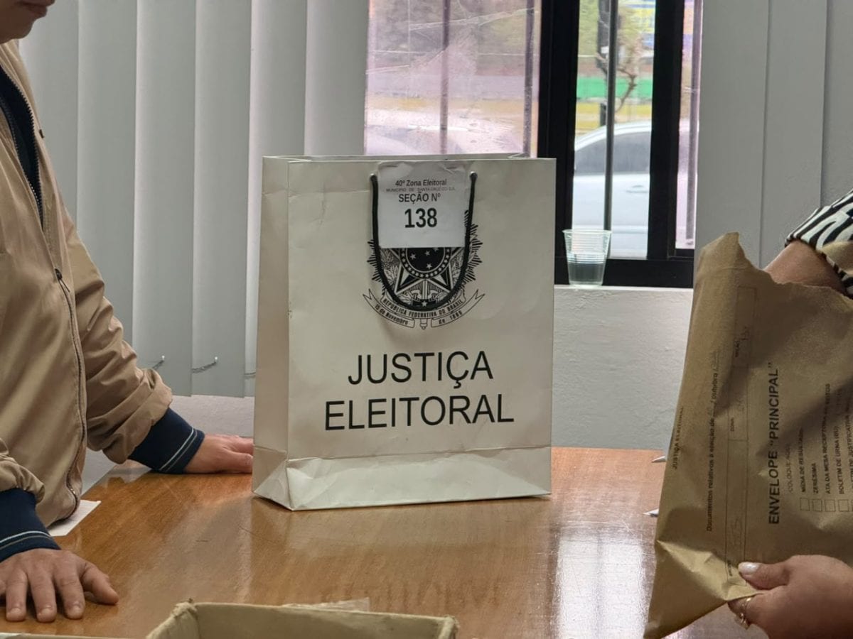 Eleitores e mesários da região reclamam da prorrogação do segundo turno