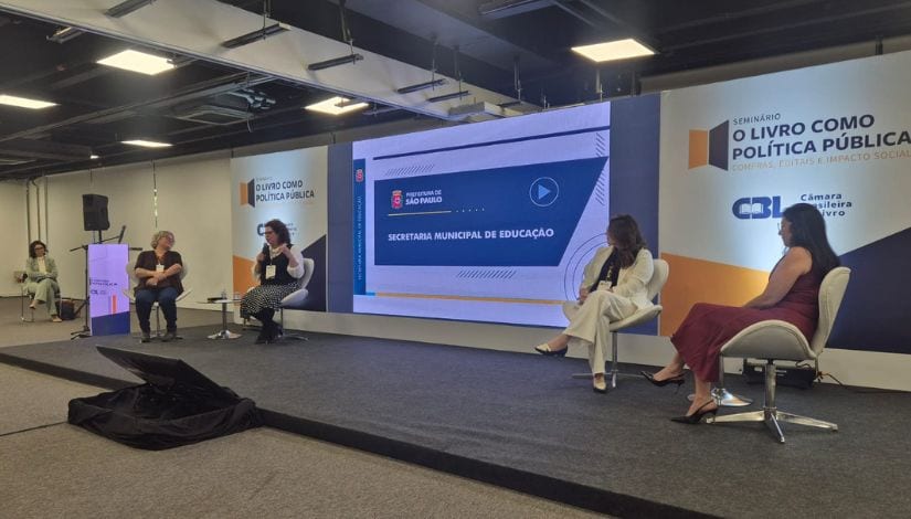 SME participa de seminário sobre o livro como política pública