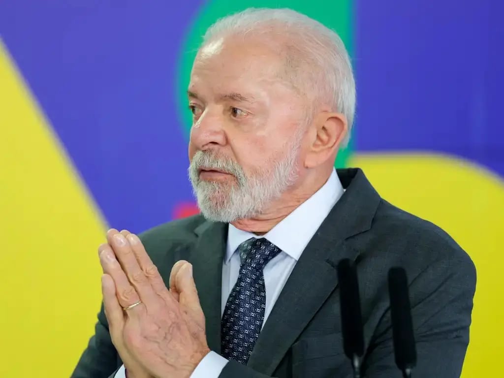 Lula diz que governo está mobilizado pelo fim da escala 6×1