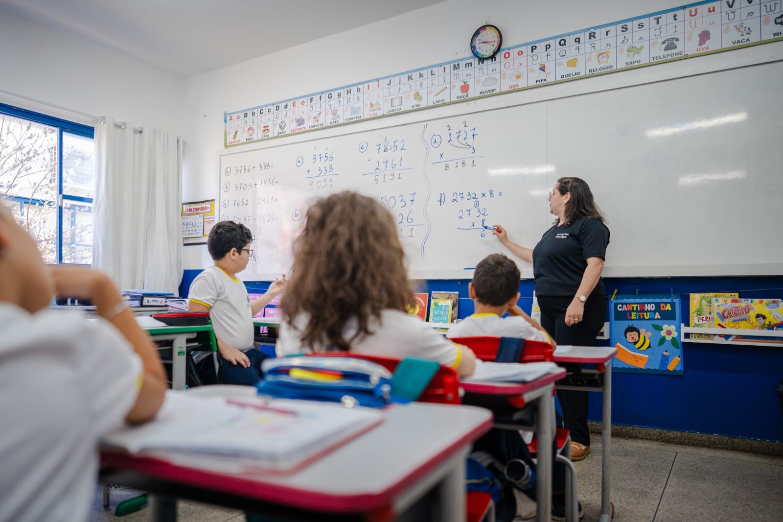 Município reforça e atualiza políticas para alfabetização e a educação em tempo integral