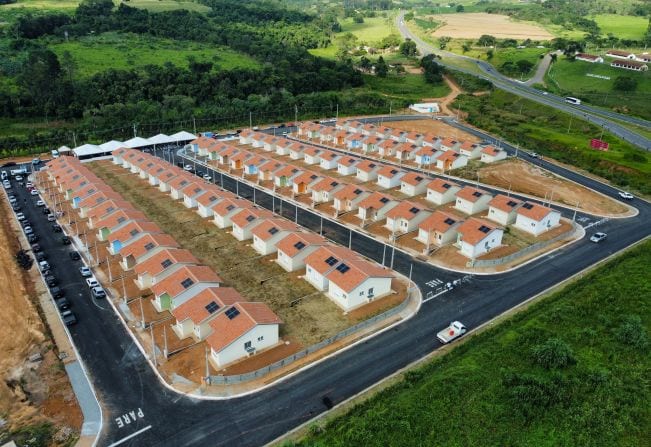 Vereador cobra prefeitura por atraso em 50 casas do Minha Casa, Minha Vida