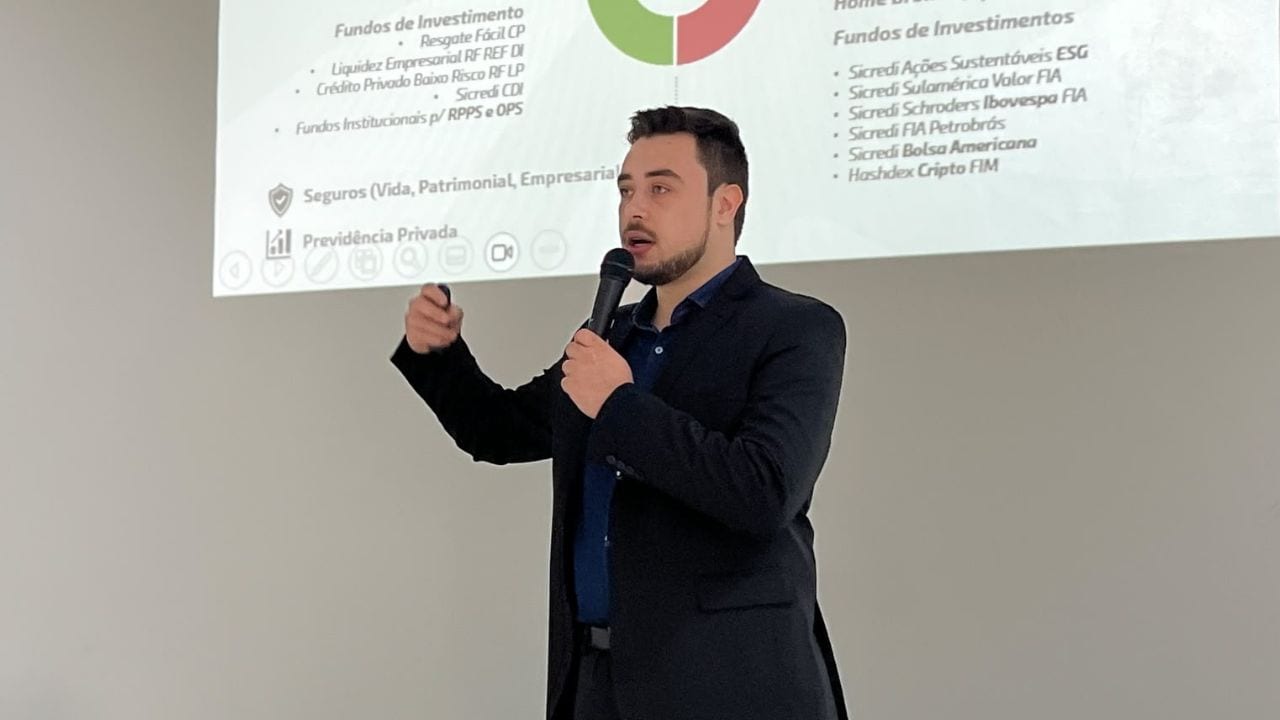ACIC e Sicredi debatem cenário econômico para 2027 e alertam para desafios de empresas e investidores