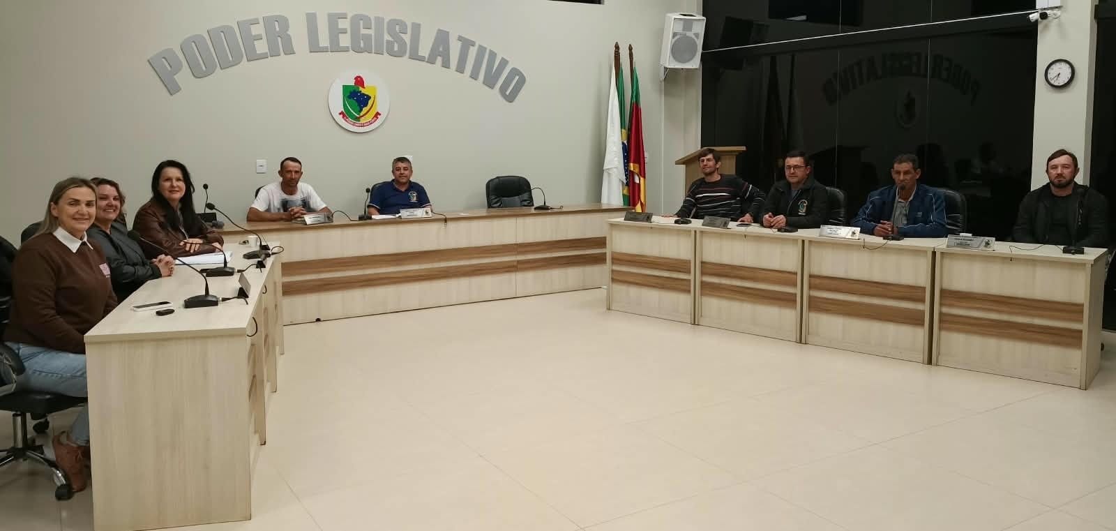 Vereadores de Segredo aprovam cinco projetos na 24ª sessão