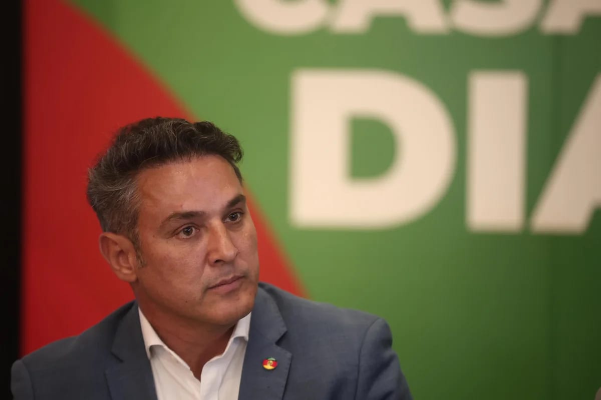 Zucco anuncia primeiros secretários sem influência de aliados políticos