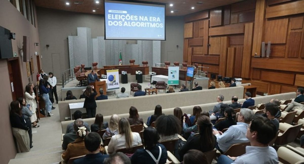 TRE-RS recebeu seminário 'Eleições na Era dos Algoritmos'