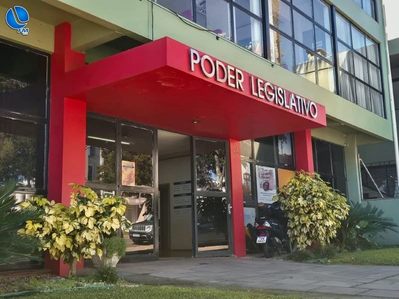 Câmara altera horário de funcionamento em razão do feriado