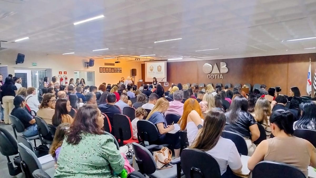 Cotia marca 20 anos da Lei Maria da Penha com ação sobre informação e proteção
