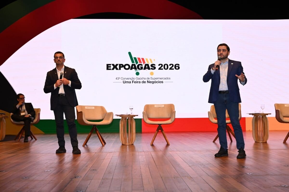 Debate dos candidatos ao governo do RS ocorreu na Expoagas