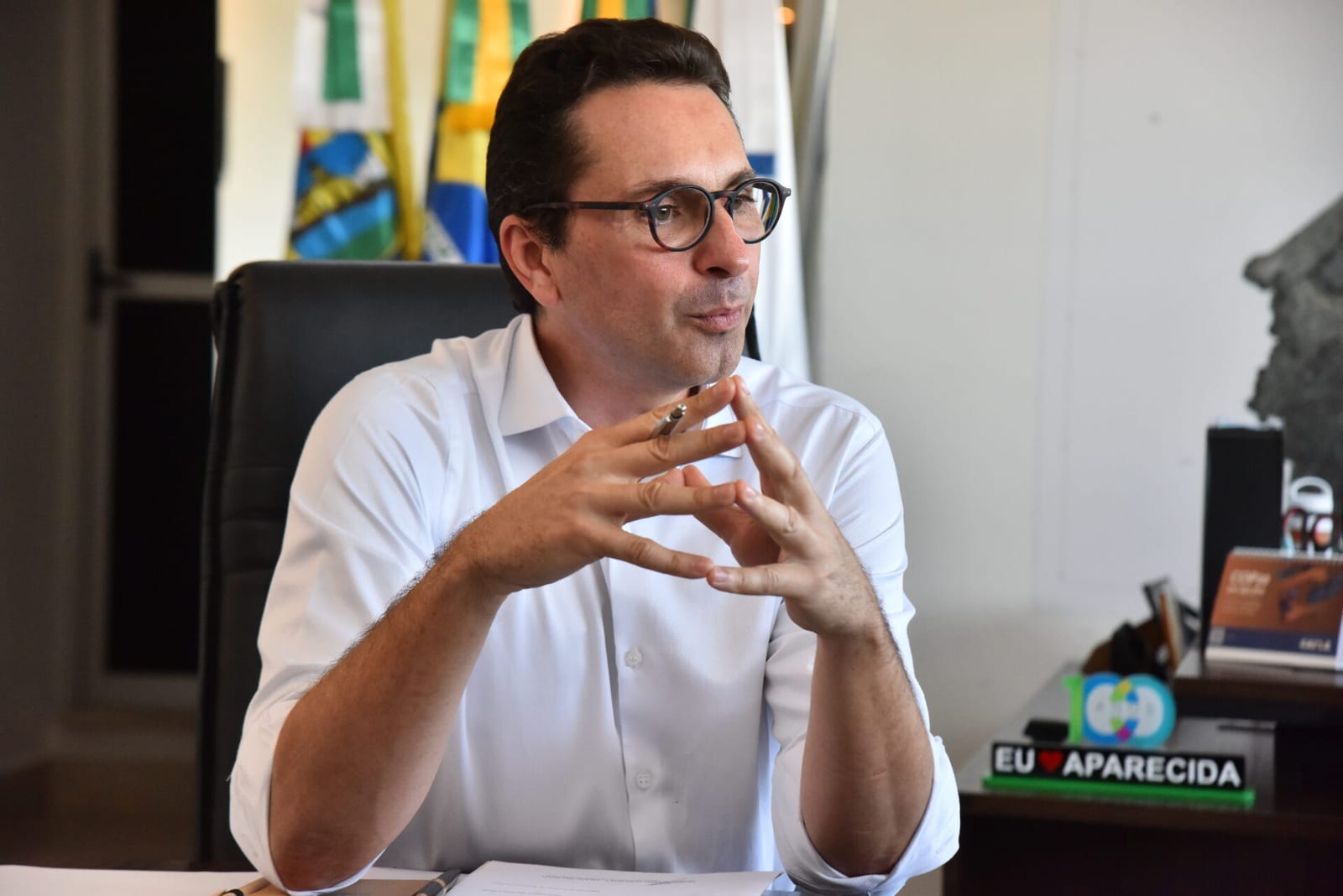 Leandro Vilela prepara mudanças no secretariado para acelerar gestão