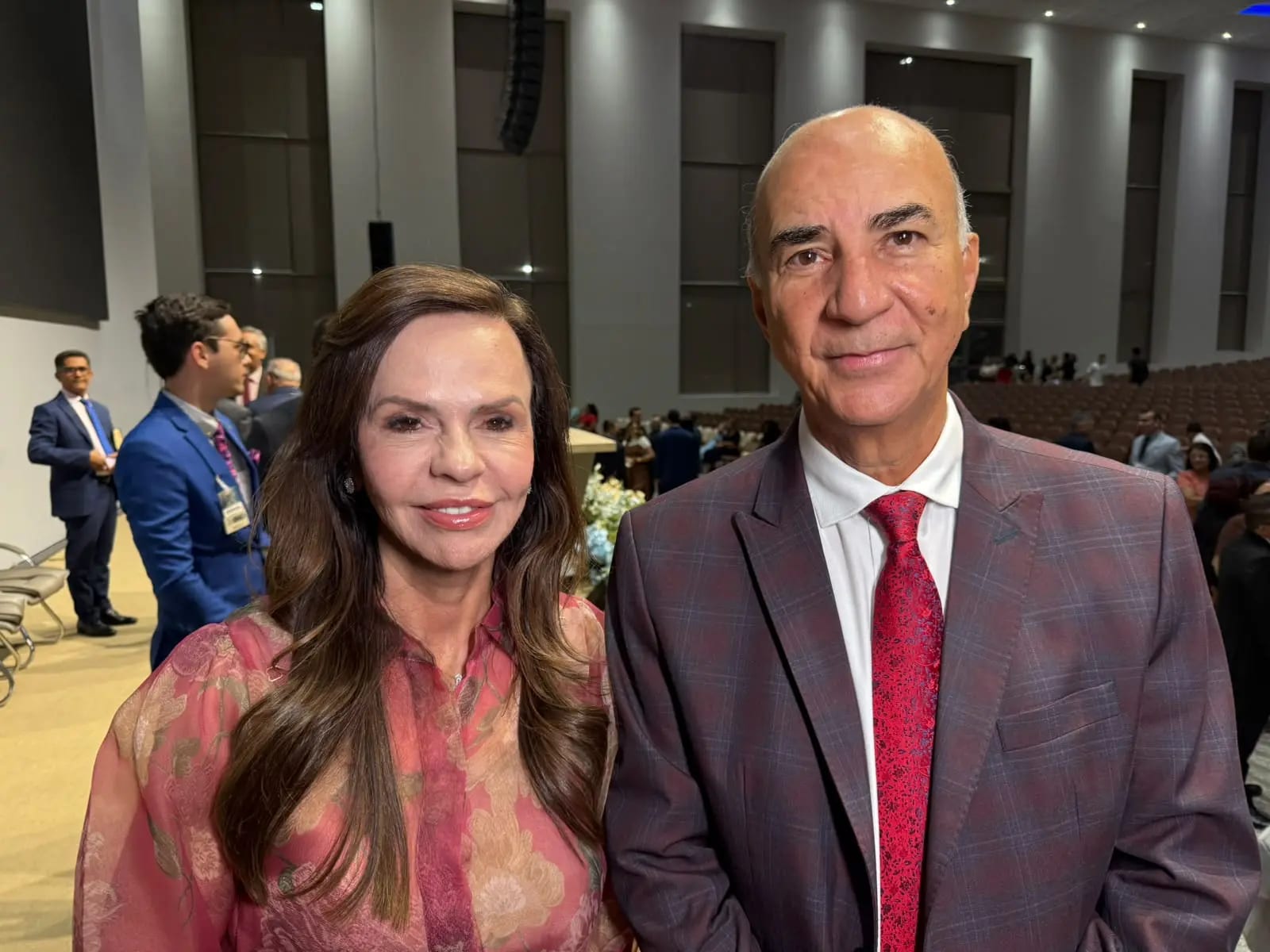 Pastor Amarildo cita pedido da família Bolsonaro e diz a Dorinha: ‘A senhora tem abraçado esse conservadorismo’