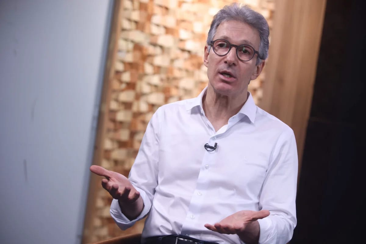 Zema diz que Novo não vai recuar após Dino reintegrar chefe da PF