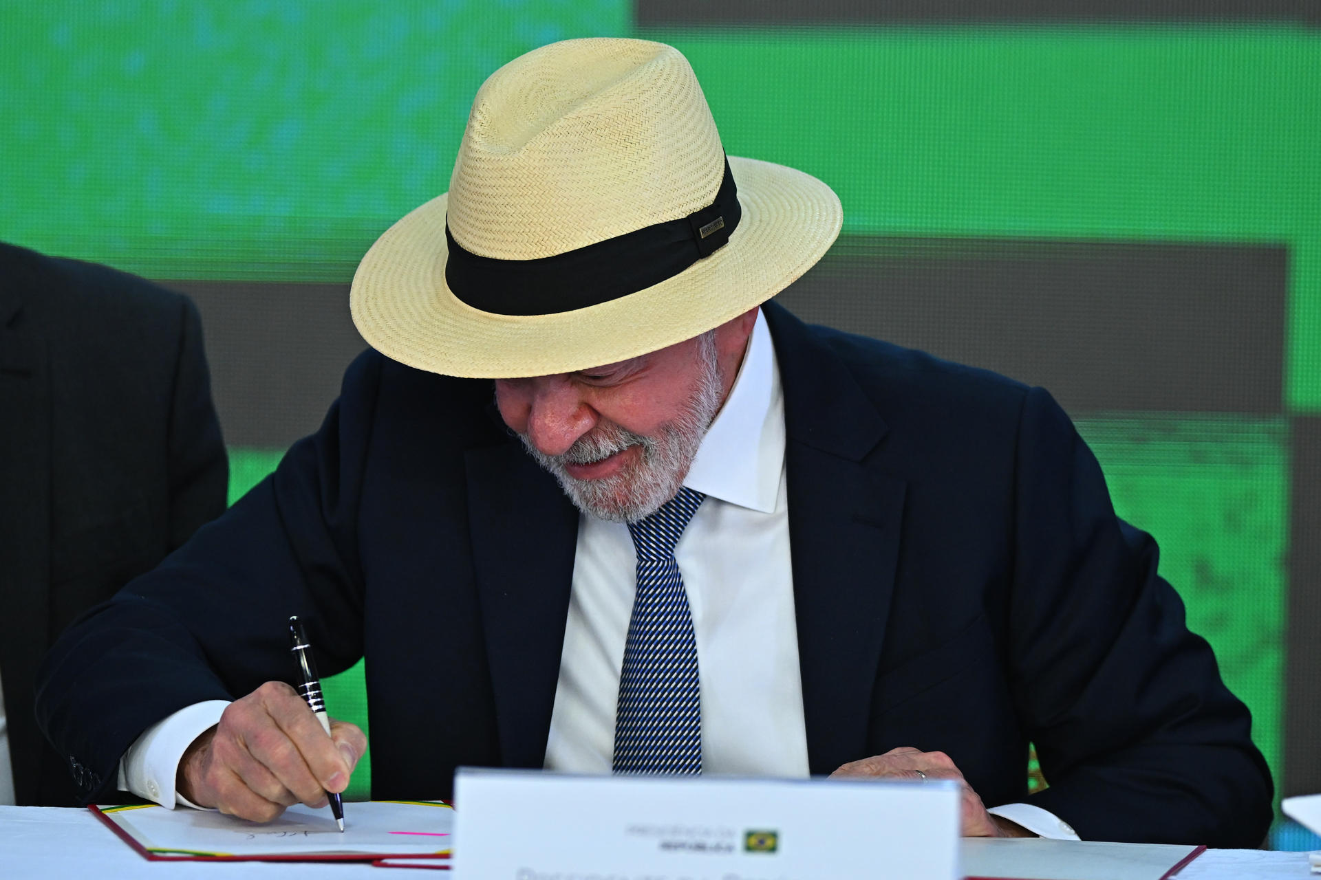 Lula deve vetar trecho da MP do Frete em reunião com caminhoneiros