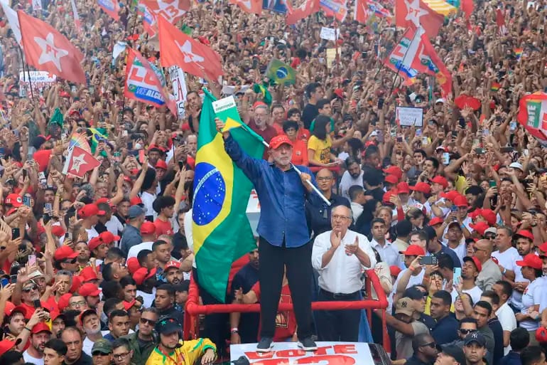 Mais de 100 países reconheceram reeleição de Lula; Argentina e EUA não fizeram anúncio oficial