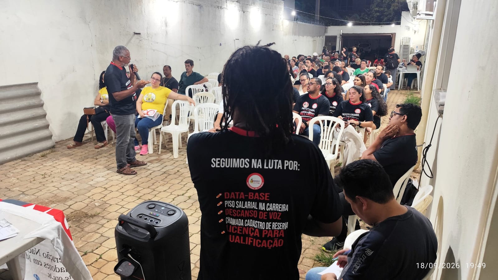 Trabalhadores da Educação Municipal de Palmas realizam paralisação nesta quarta-feira, 7