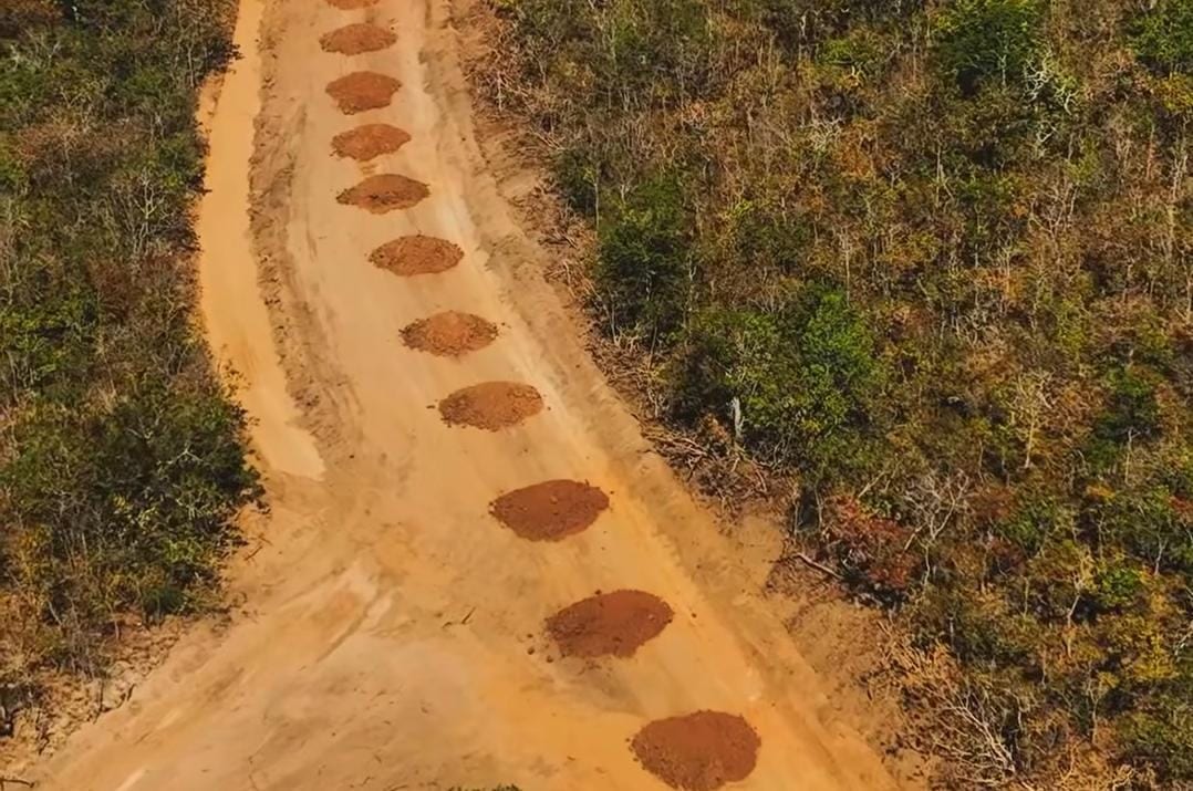 Caiapônia faz manutenção nas estradas vicinais de Cachoeira Bonita