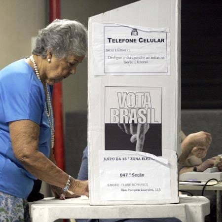 Eleitorado com 60+ cresceu 74% em 16 anos e soma 36,8 milhões