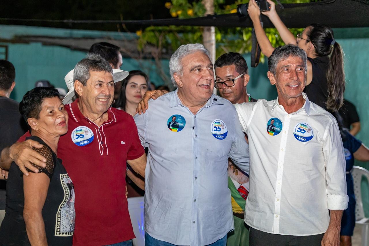 Laurez Moreira promete policiamento e asfalto em Pau D'Arco