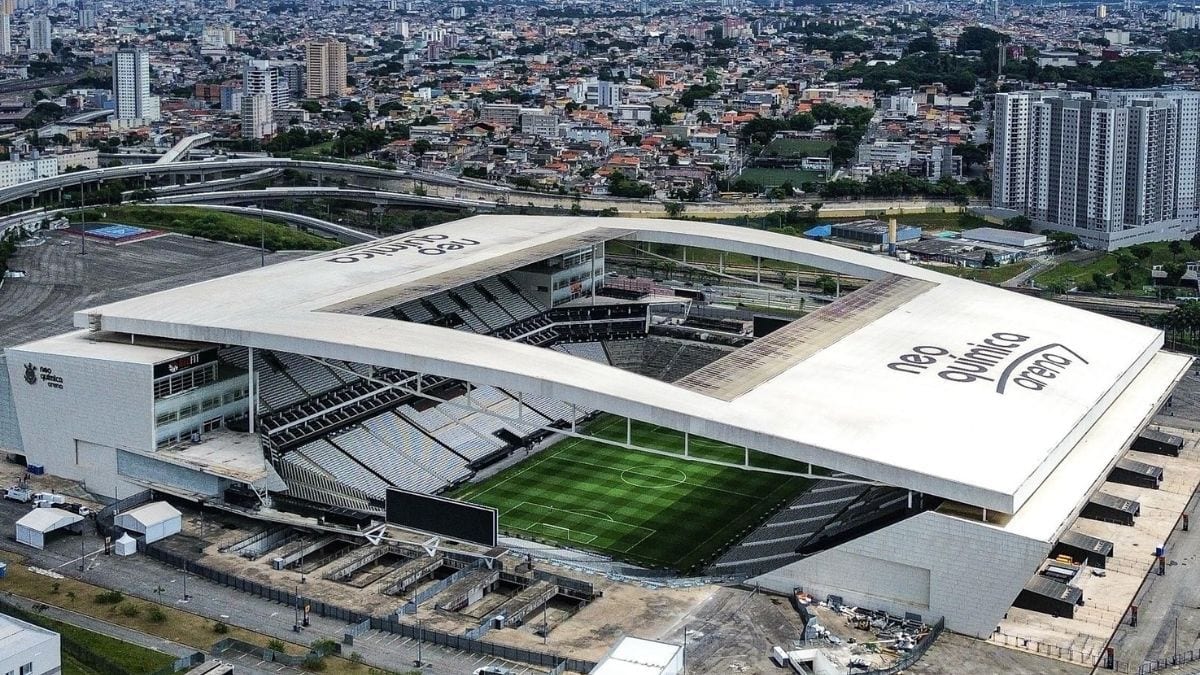 Saiba quem participou da reunião entre Corinthians e Caixa