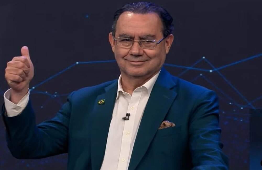 Presidenciáveis Ronaldo Caiado e Renan Santos reagem ao avanço de Augusto Cury nas pesquisas eleitorais com indiretas so