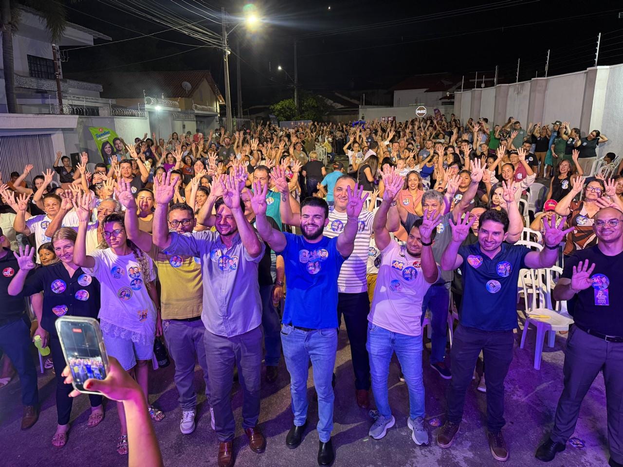 Léo Barbosa fez reunião em Gurupi com Jair do Povo e Luana Nunes