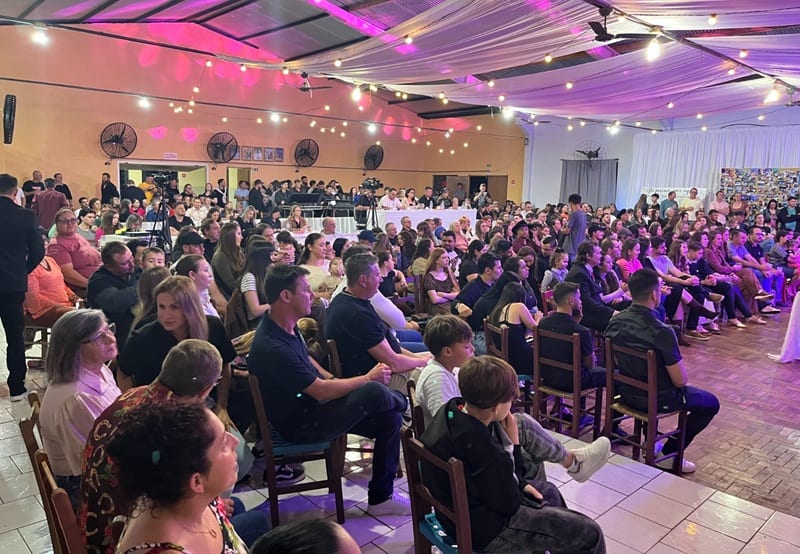 1° Esperança em Canto foi um sucesso em Esperança do Sul