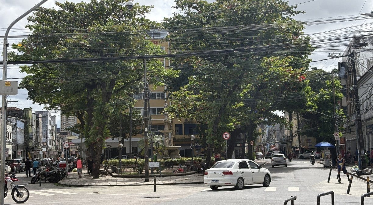 Praça Maciel Pinheiro registra uso de cola e aumento da sensação de insegurança