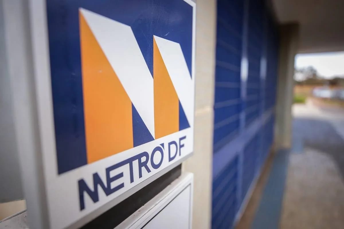 Metroviários acolhem pedido do TRT, marcam nova assembleia e adiam greve