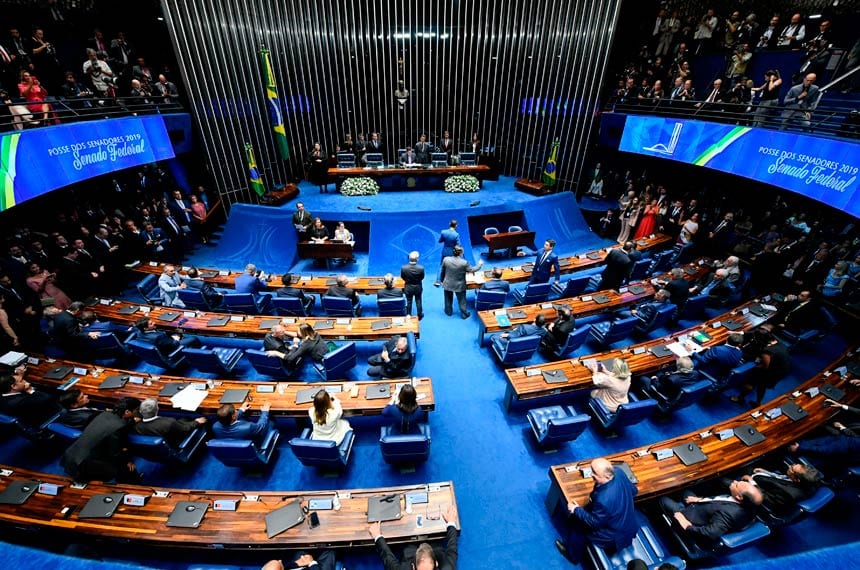 Análise: universo de indecisos mantém disputa pelo Senado aberta e pode mudar atual configuração da corrida