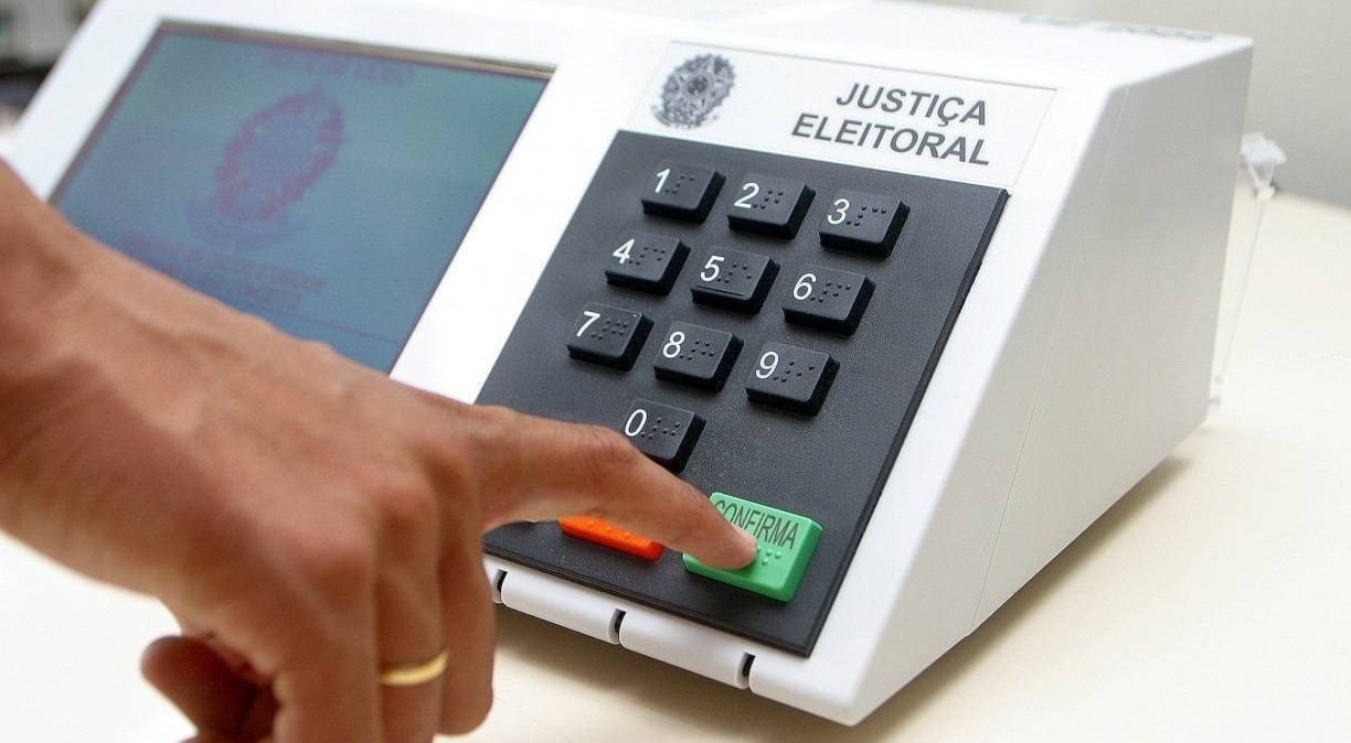 Cinco estados e o Distrito Federal definem governos no segundo turno neste domingo (25)