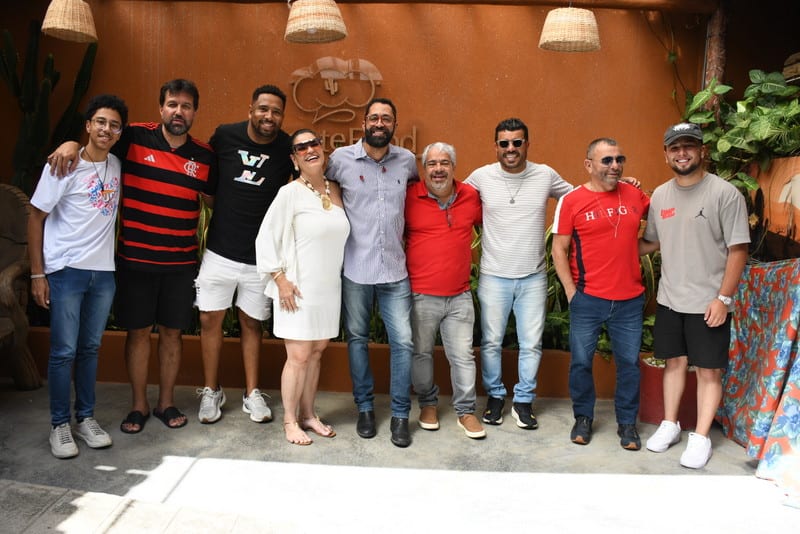 Política & Música | Almoço com as Estrelas reúne Fabrício, Cátia Guimma e Fabiano Djuamba em Vitória da Conquista