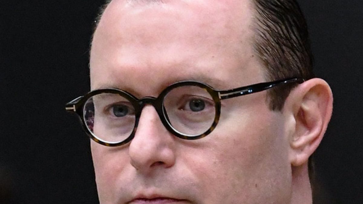 Aliados de Flávio Bolsonaro miram Zanin e falam em impeachment