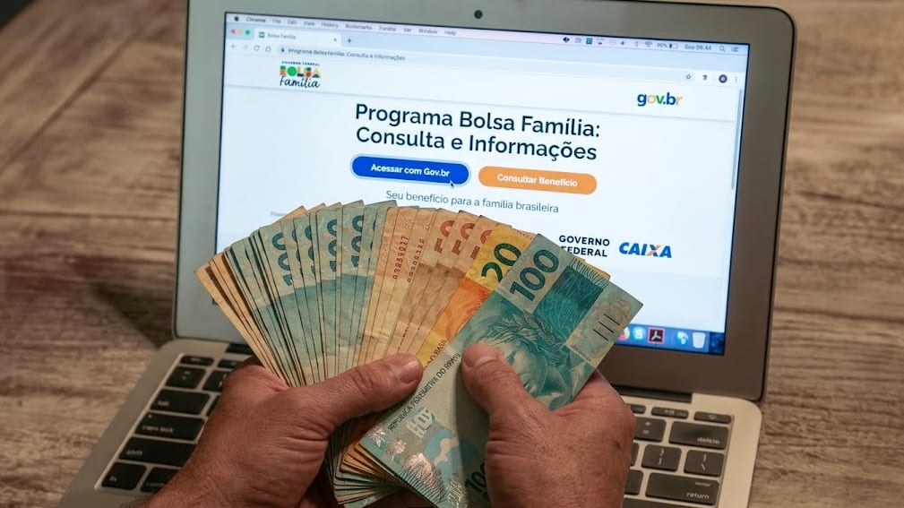 Pelo menos dez candidatos que declararam patrimônio acima de R$ 500 mil ao Tribunal Superior Eleitoral aparecem nas list