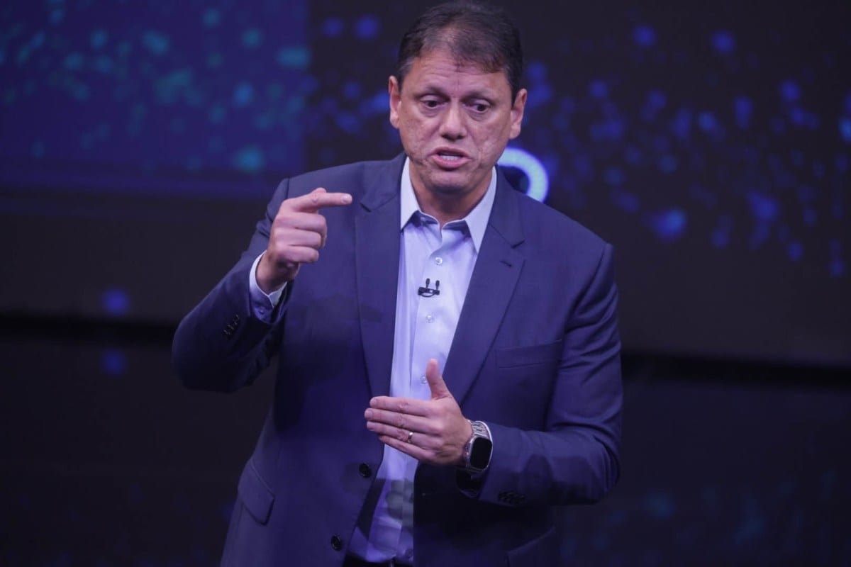 Tarcísio diz ter ampliado 8.400 leitos hospitalares