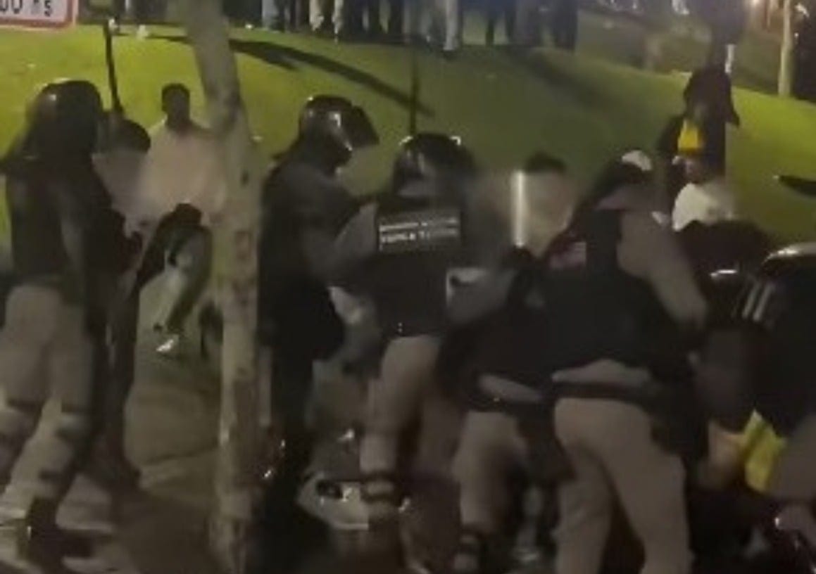 Tumulto entre manifestantes mobiliza intervenção da BM em Bento Gonçalves